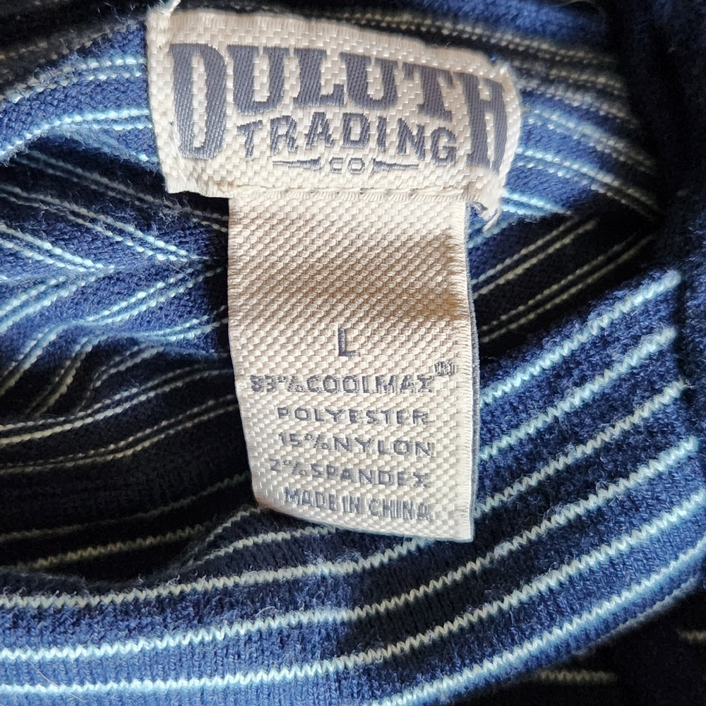 Duluth Trading Co lightweight sweatshirt - Picture 6 of 6